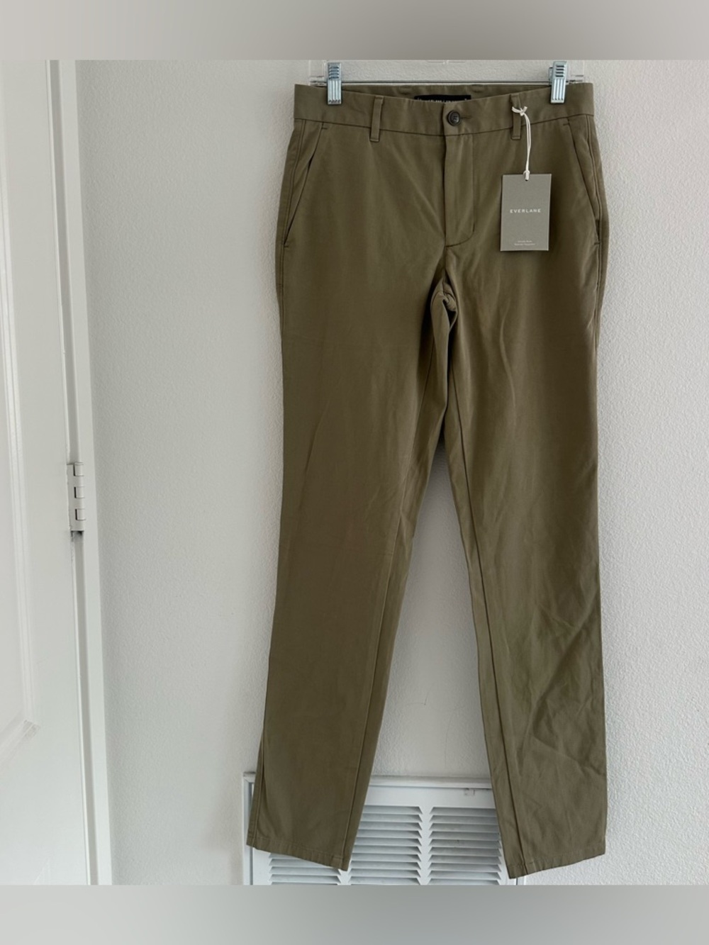 Everlane Men's The Performance Chinos Athletic‎ Fit Size: 28x34